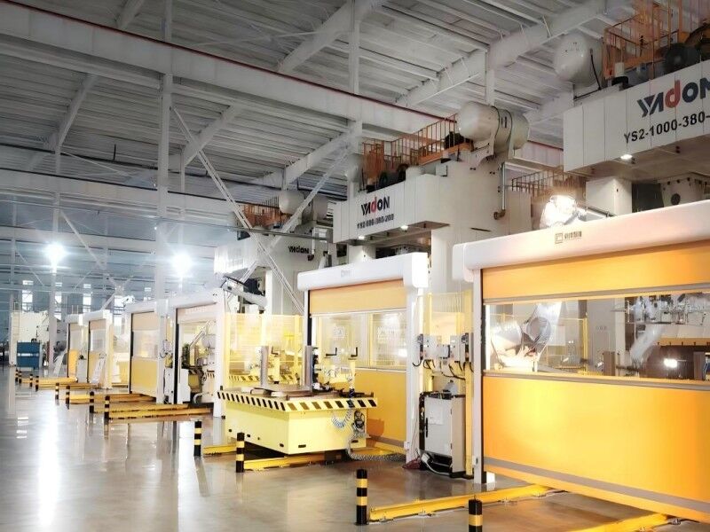 Compact Robotic Stamping Line for High-Speed Metal Forming